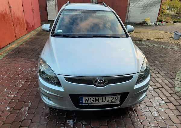 Hyundai I30 cena 16700 przebieg: 236541, rok produkcji 2010 z Szklarska Poręba małe 92